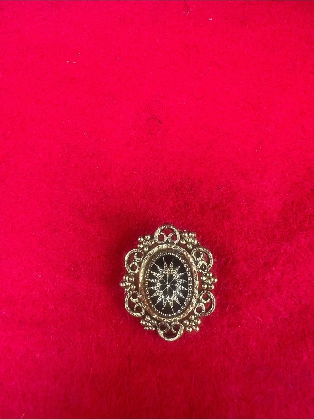 Vintage-Inspired Gold and Black Floral Brooch Set - Women Jewelry